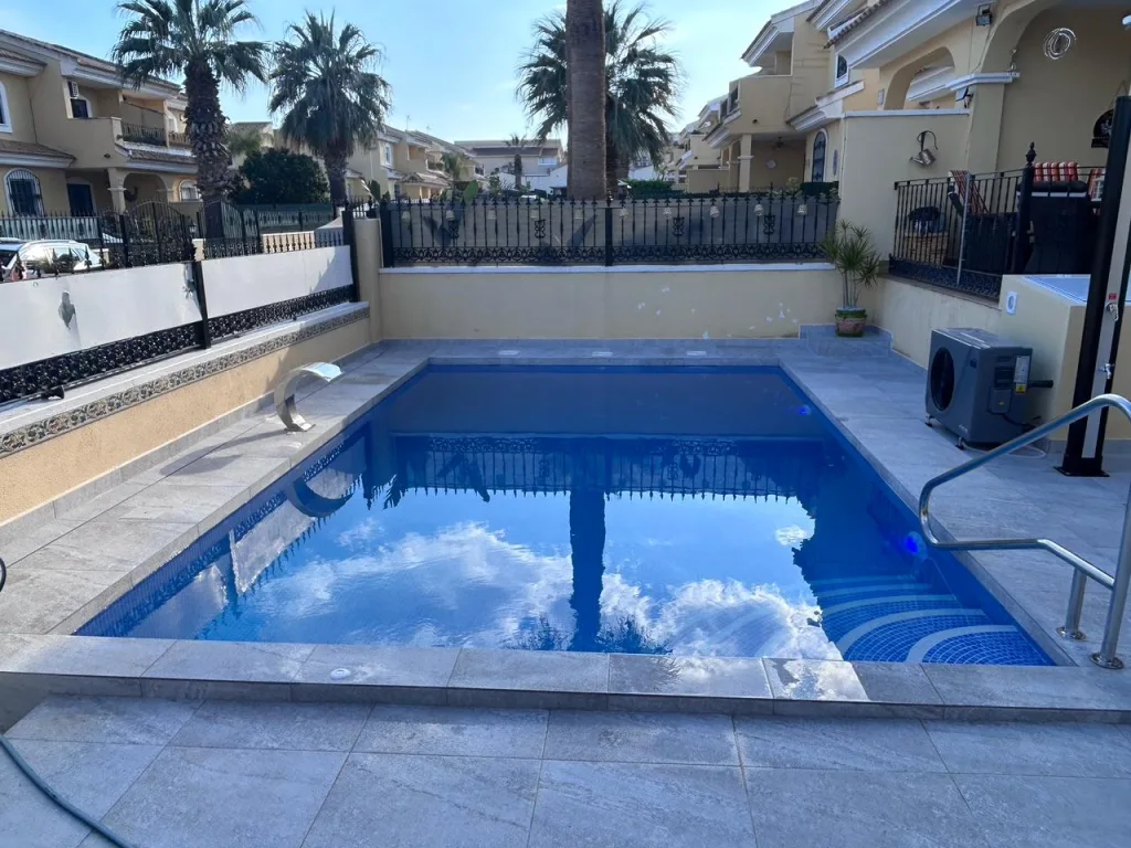 Pool and paved surround, 6×3 m in Los Dolses