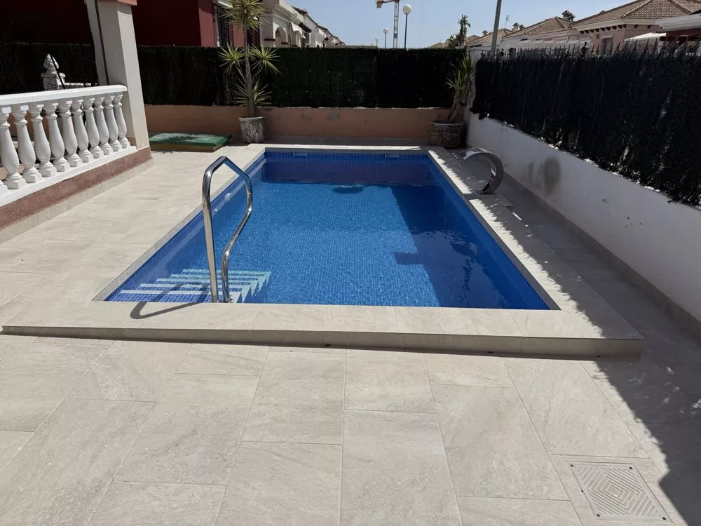 Concrete pool, 6×3 m in Los Montesinos